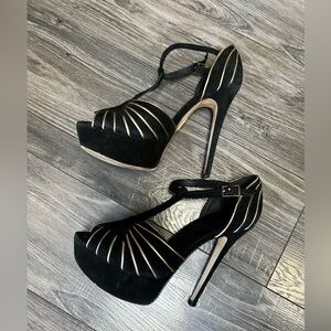 TRUTH OR DARE BY MADONNA WOMEN'S BLACK SUEDE STILETTO PUMP HEELS SIZE 8.5